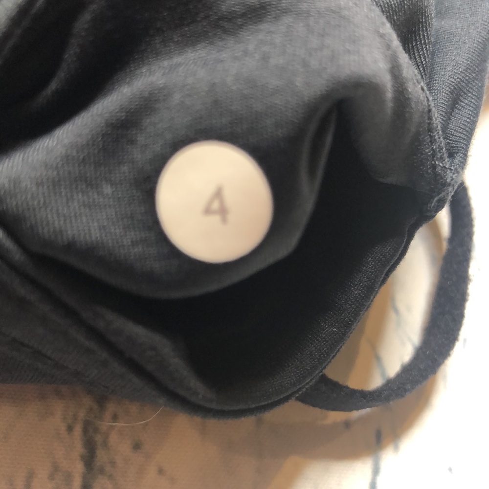 Lululemon Knickers - image 4